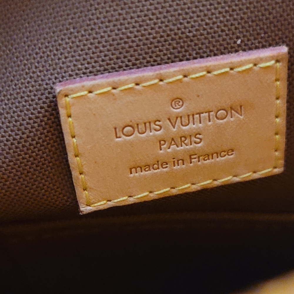 SOLD 100% Authentic Louis Vuitton Odeon MM - Picture 9 of 11